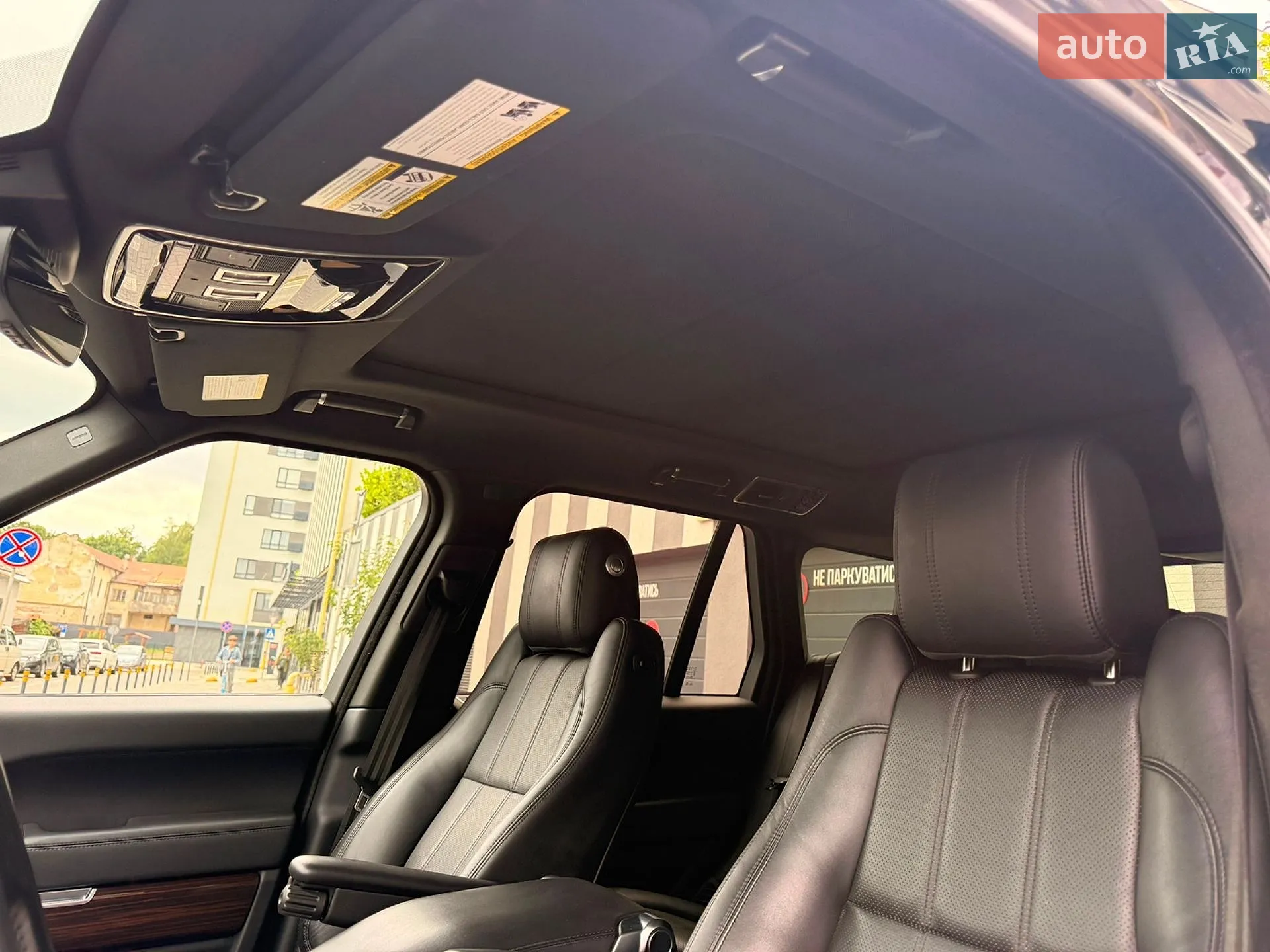 2018 Volkswagen Touareg - мініатюра 14