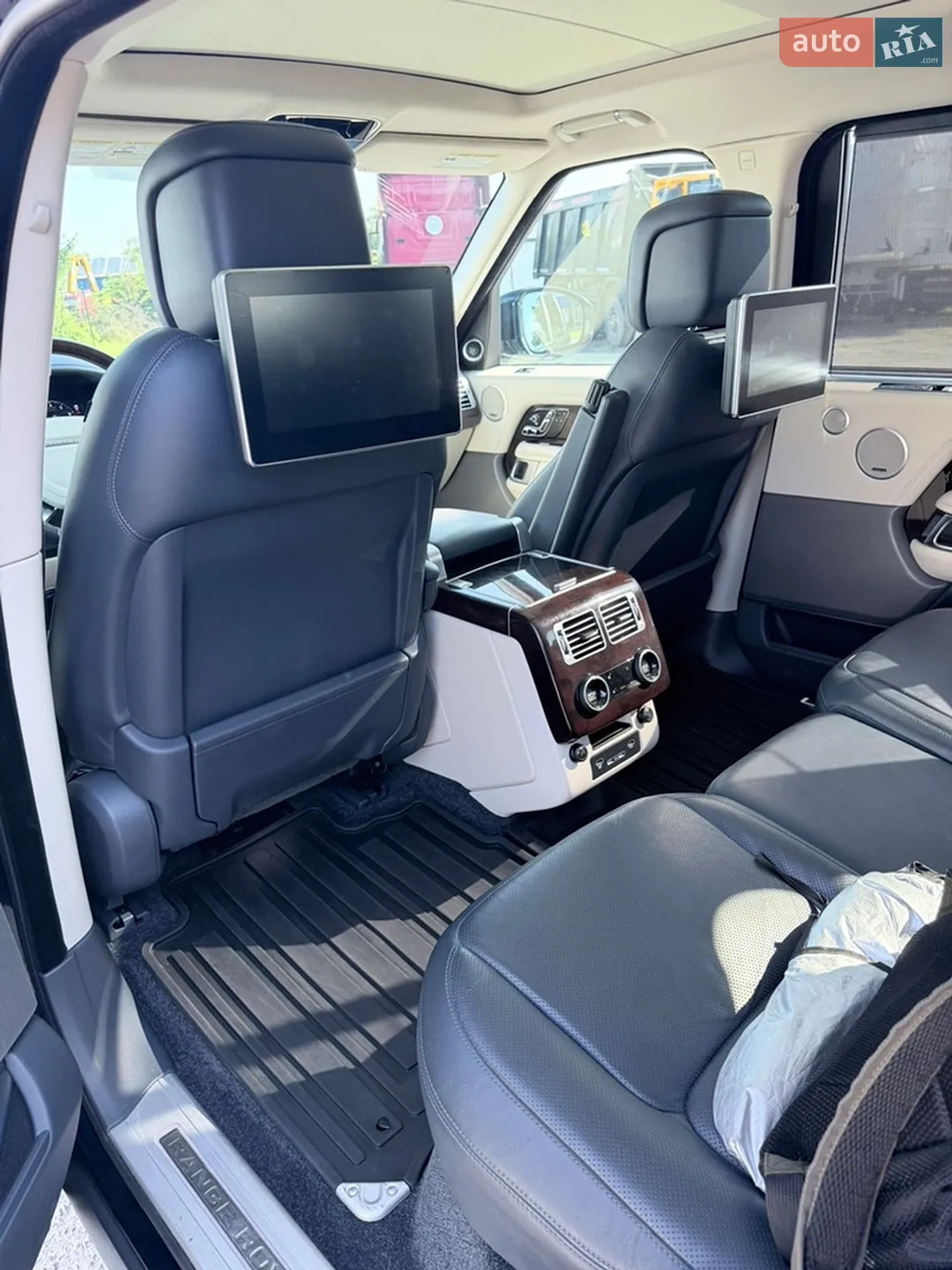2019 Land Rover Range Rover - мініатюра 10