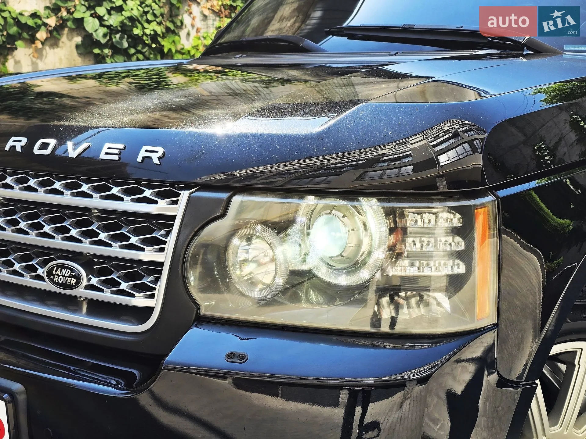 2010 Land Rover Range Rover - мініатюра 15