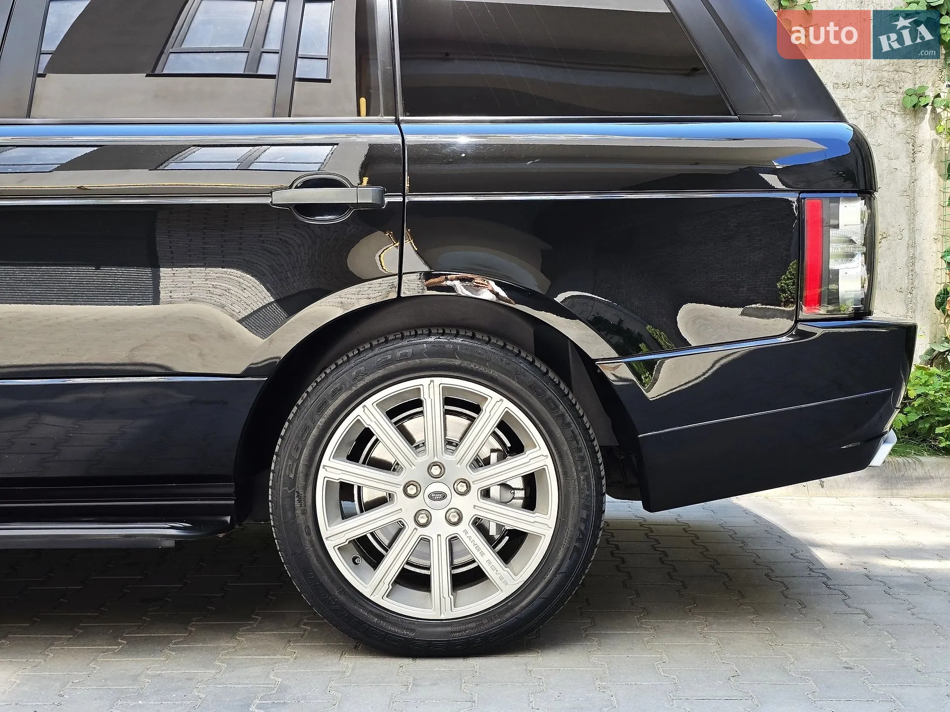 2010 Land Rover Range Rover - мініатюра 20