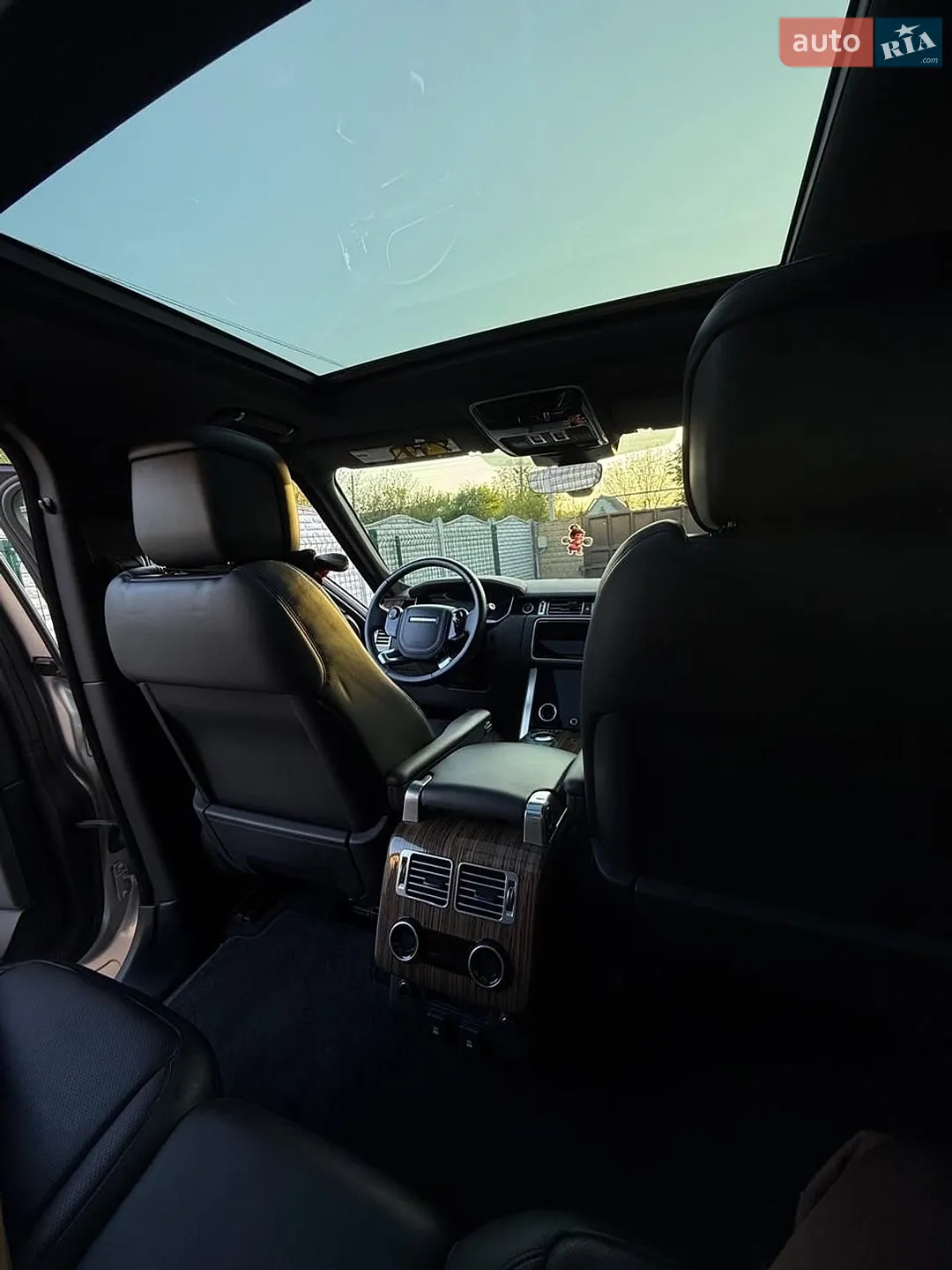 2019 Land Rover Range Rover - мініатюра 22