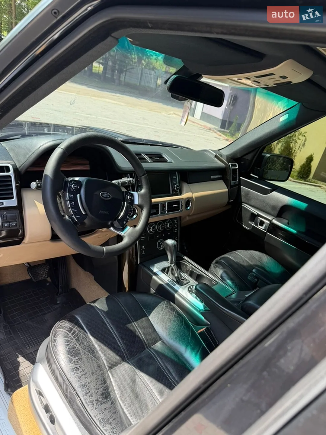 2018 Volkswagen Touareg - мініатюра 24