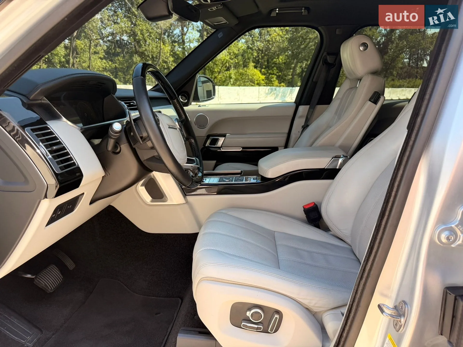2017 Land Rover Range Rover - мініатюра 24