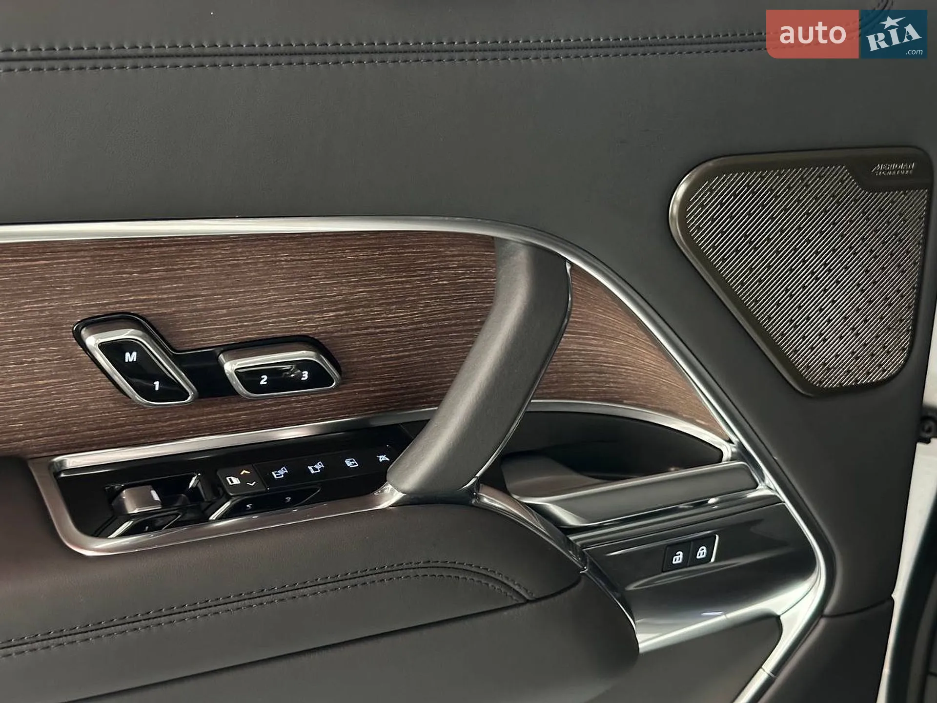 2024 Land Rover Range Rover - мініатюра 32