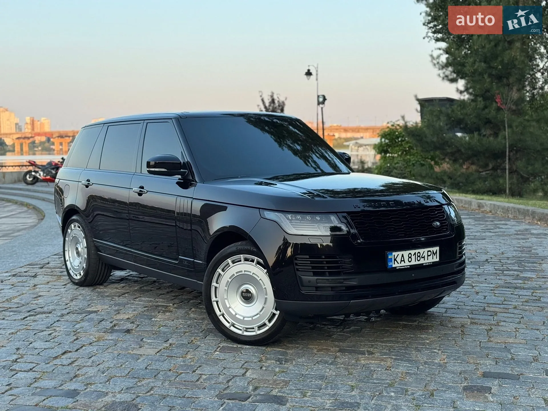 2018 Land Rover Range Rover - мініатюра 28