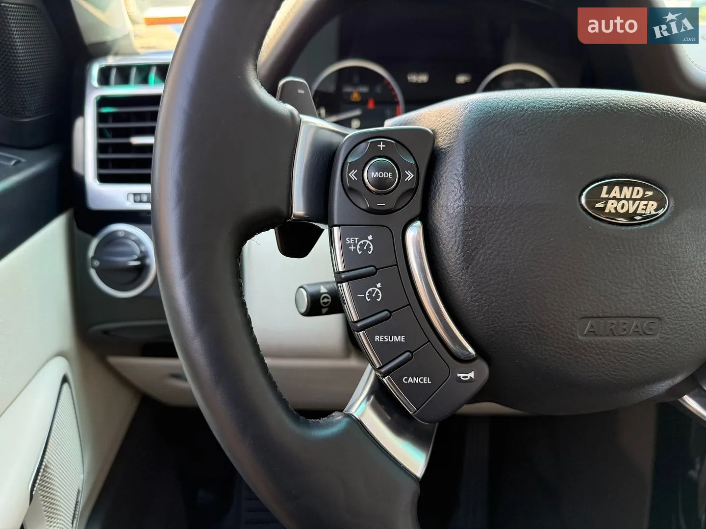 2012 Land Rover Range Rover - мініатюра 41
