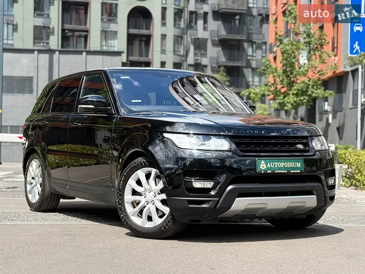 2016 Land Rover Range Rover - мініатюра 17