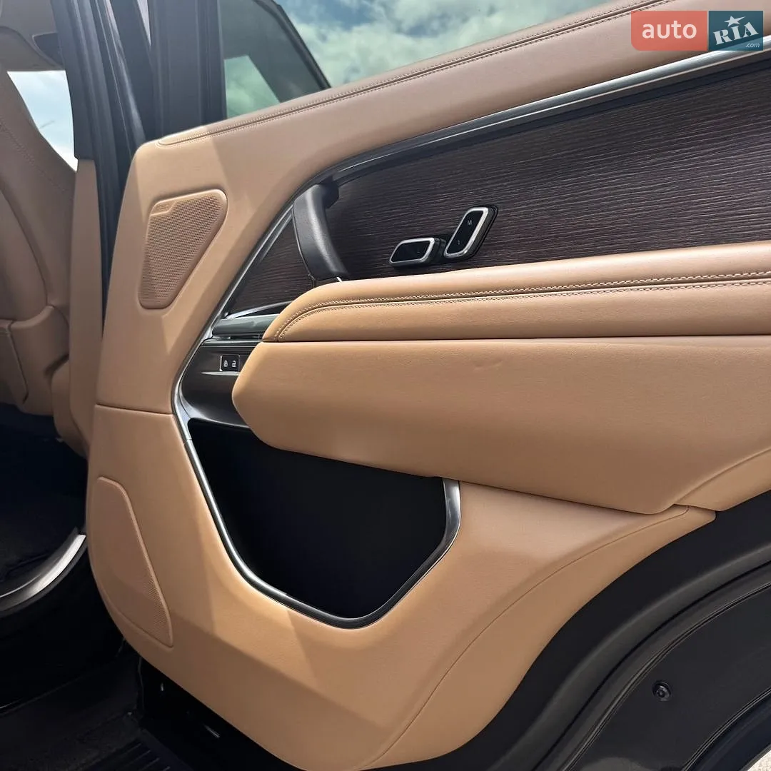 2023 Land Rover Range Rover - мініатюра 32