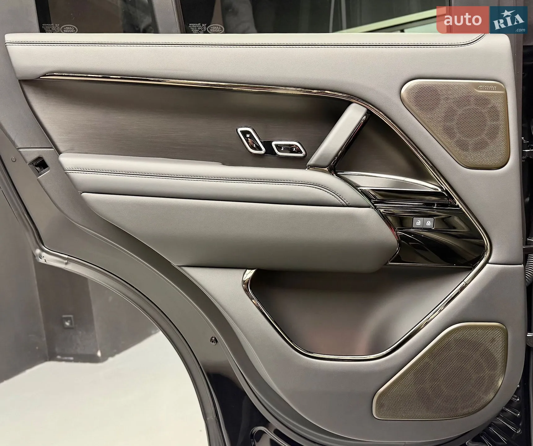 2024 Land Rover Range Rover - мініатюра 40