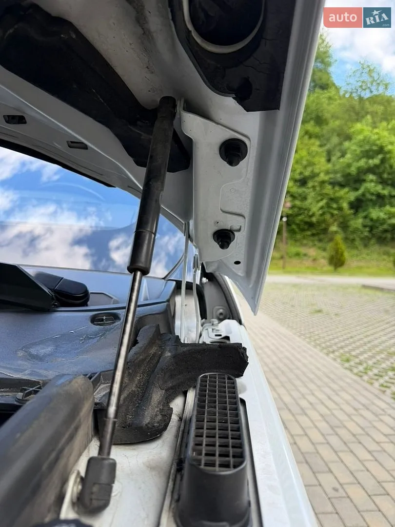 Land Rover Range Rover 2015 VIN SALGS2KF5GA248506 фото оголошення 39 з 102