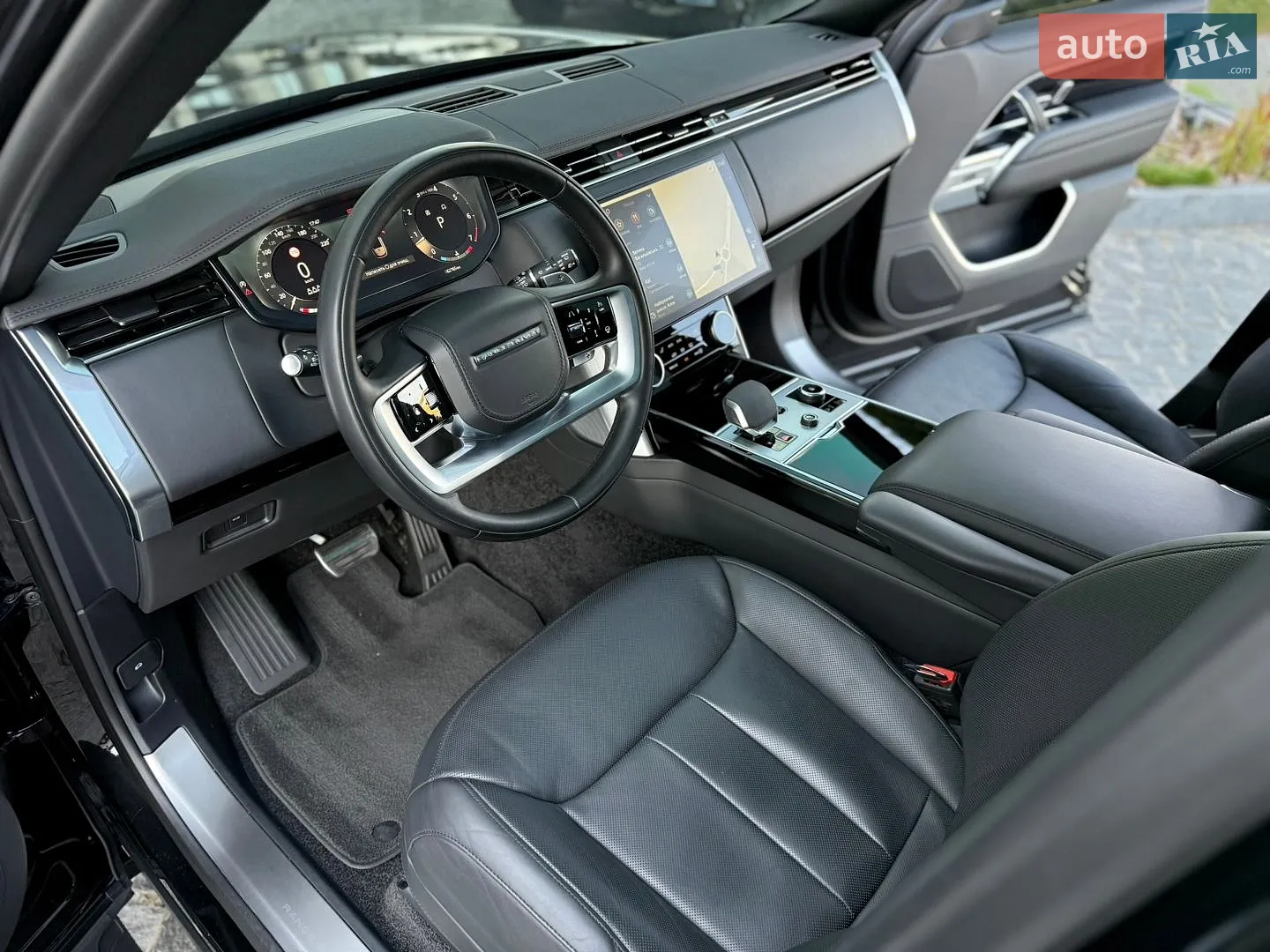 2023 Land Rover Range Rover - мініатюра 33