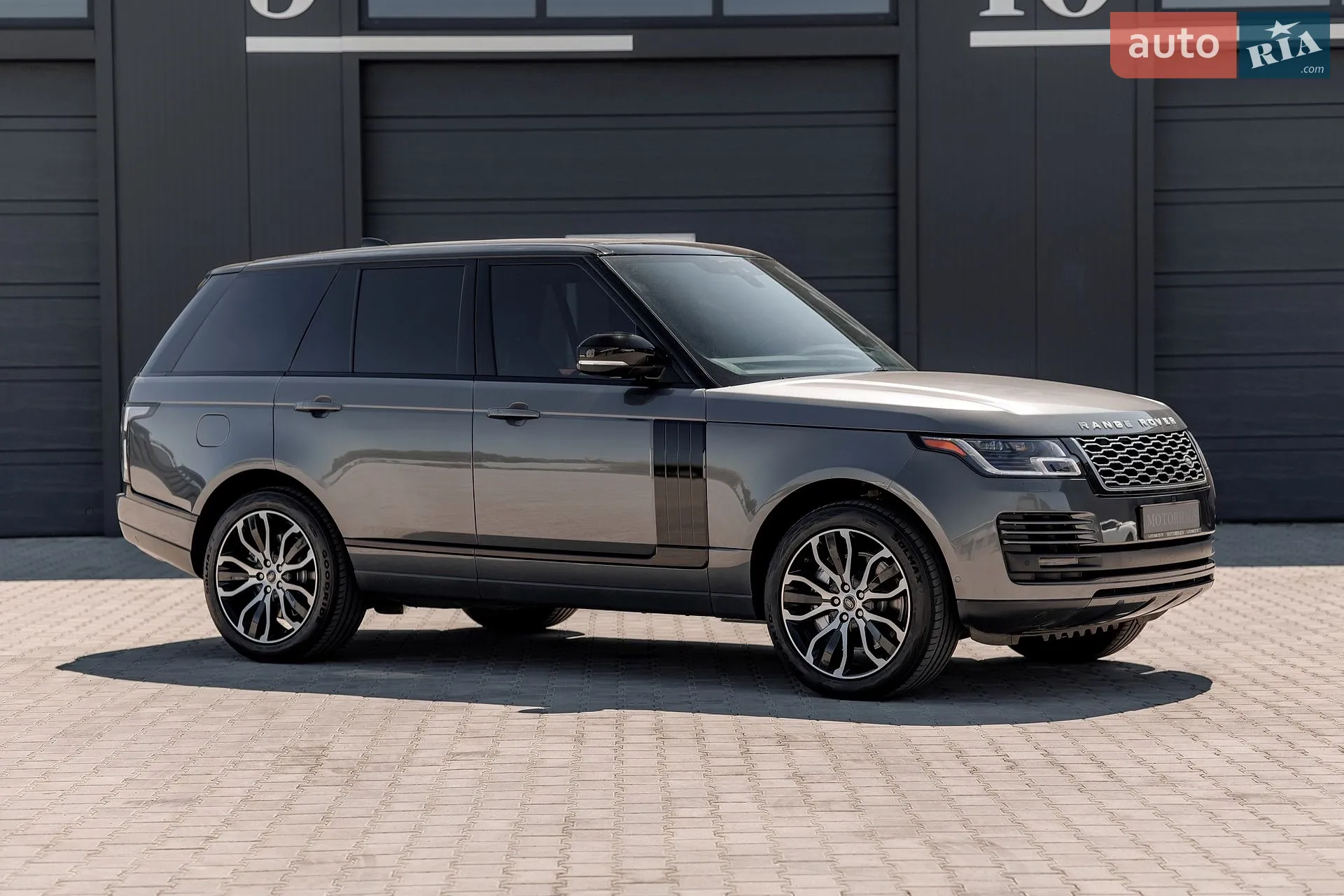 2018 Land Rover Range Rover - мініатюра 2