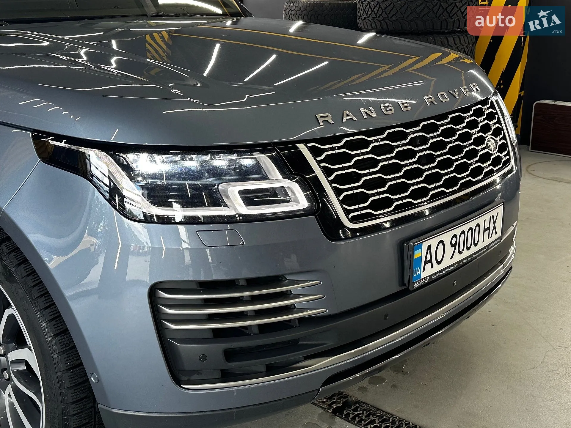 2018 Land Rover Range Rover - мініатюра 16