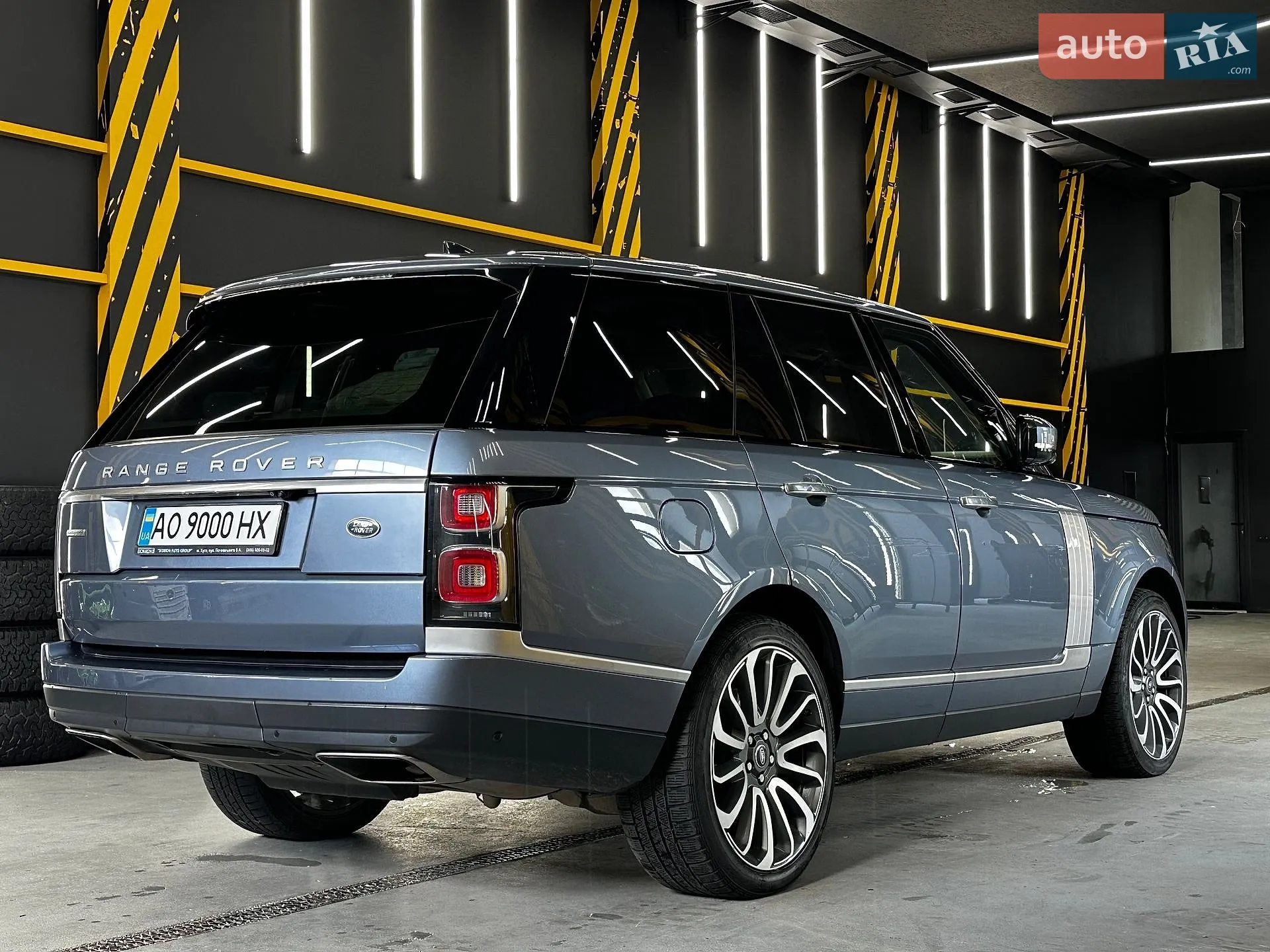 2018 Land Rover Range Rover - мініатюра 14