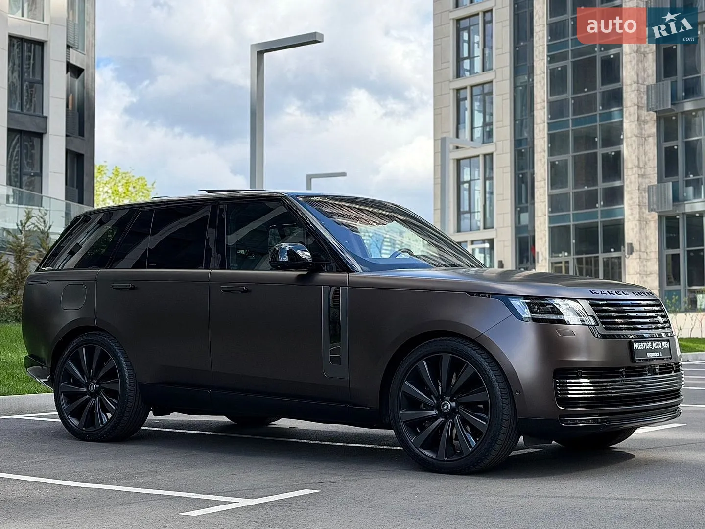 2023 Land Rover Range Rover - мініатюра 17