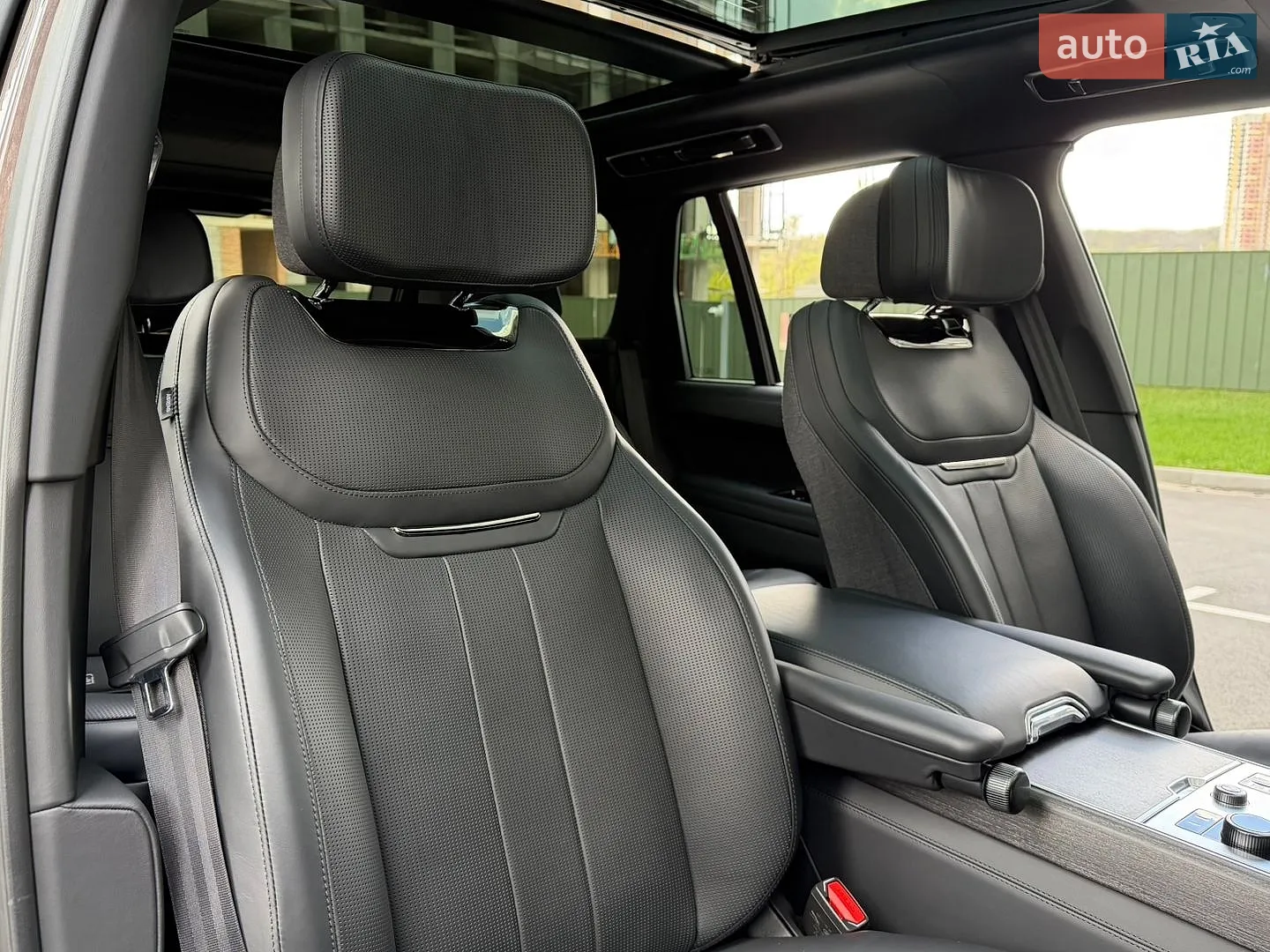2023 Land Rover Range Rover - мініатюра 49