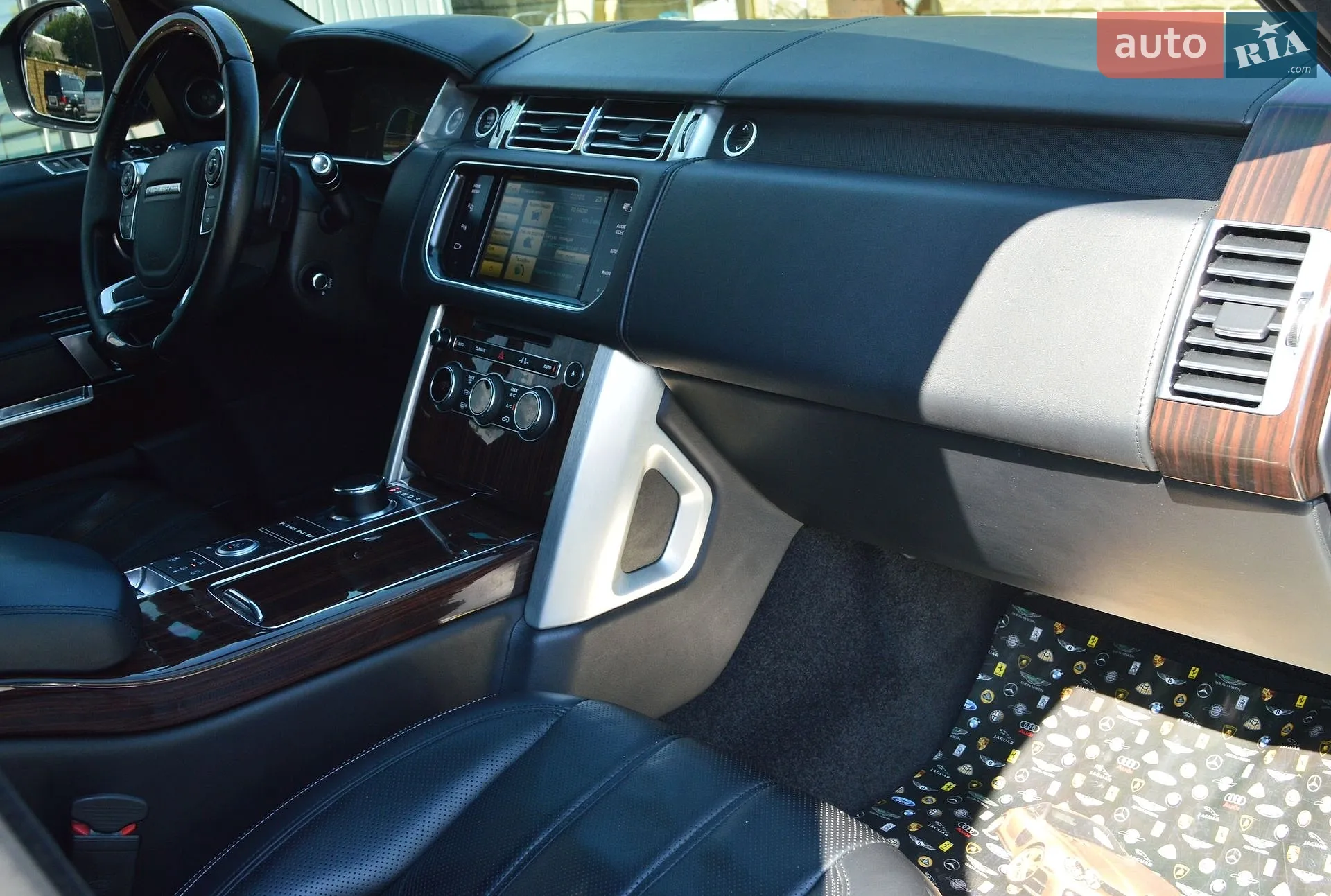 2013 Land Rover Range Rover - мініатюра 44