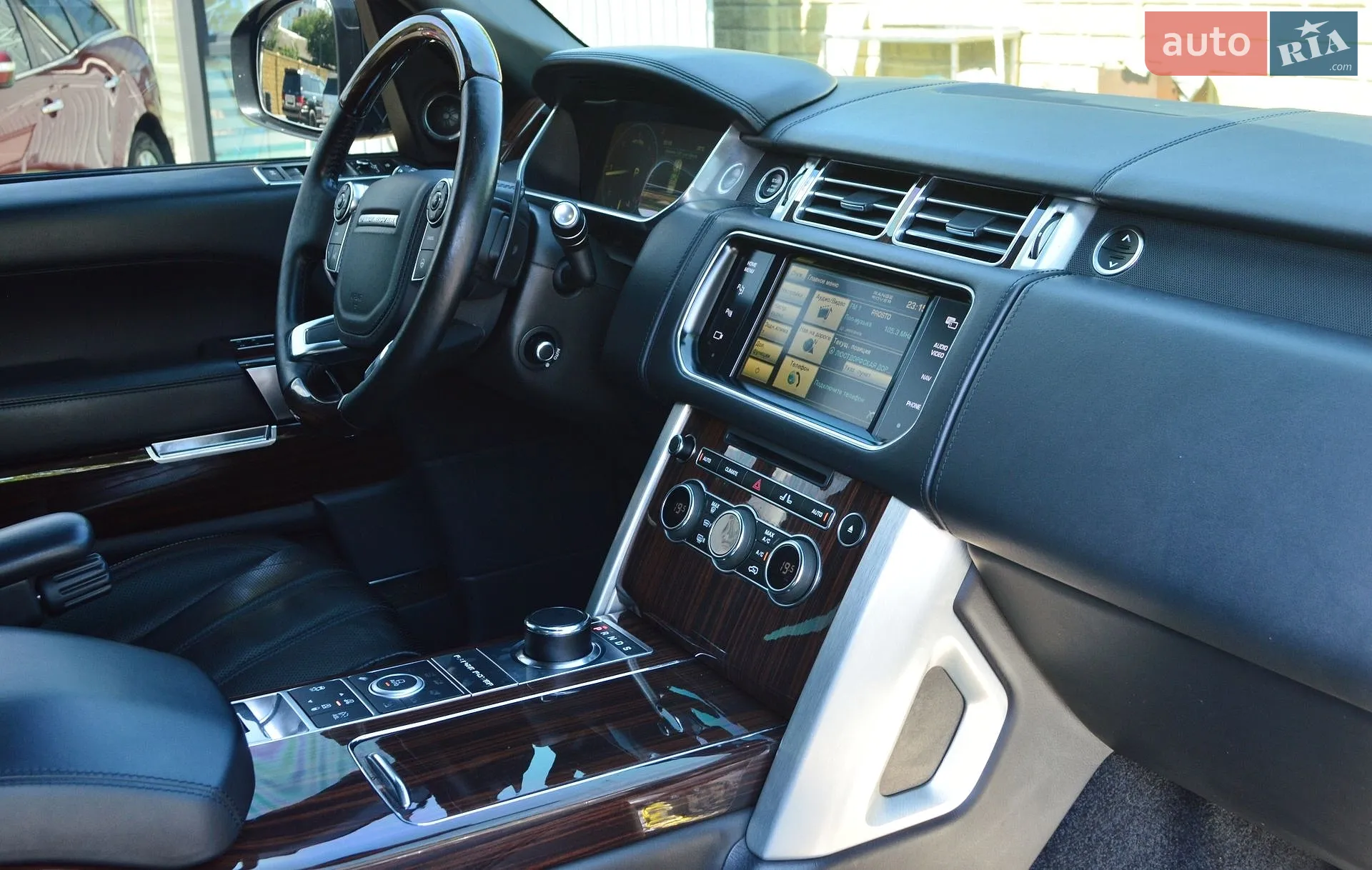 2013 Land Rover Range Rover - мініатюра 45