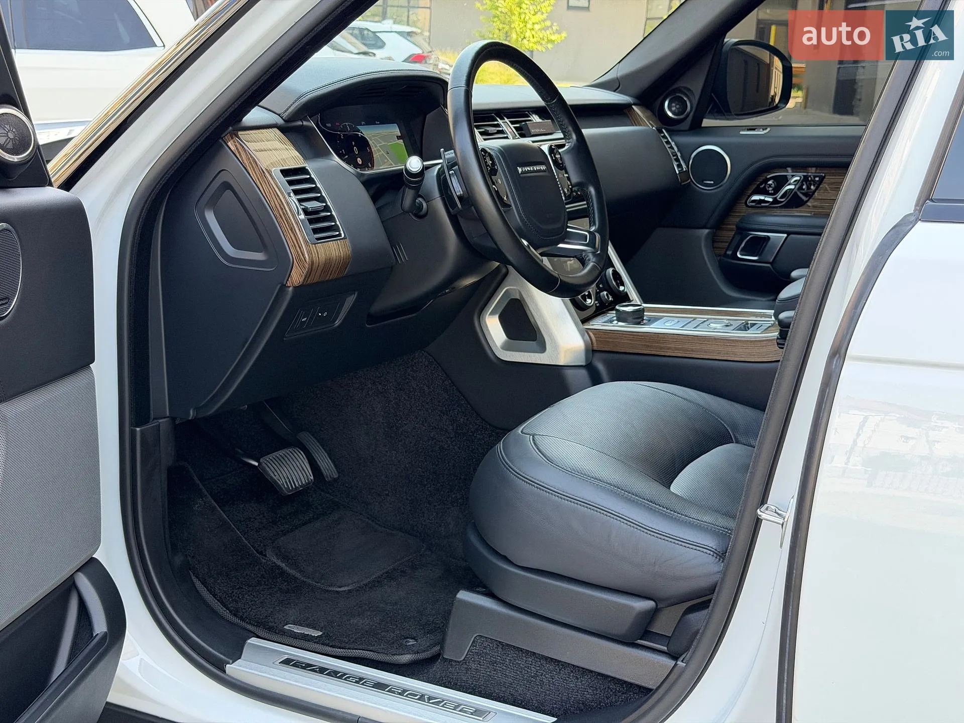 2017 Land Rover Range Rover - мініатюра 40