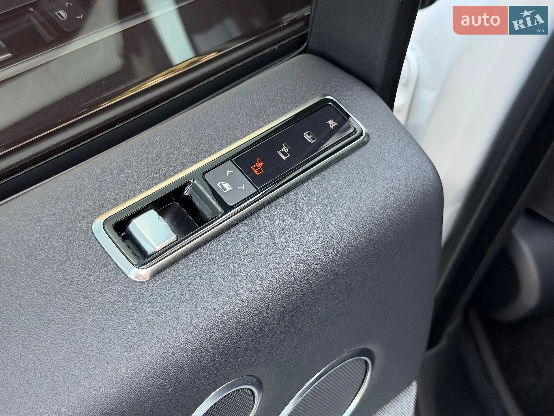 2017 Land Rover Range Rover - мініатюра 55