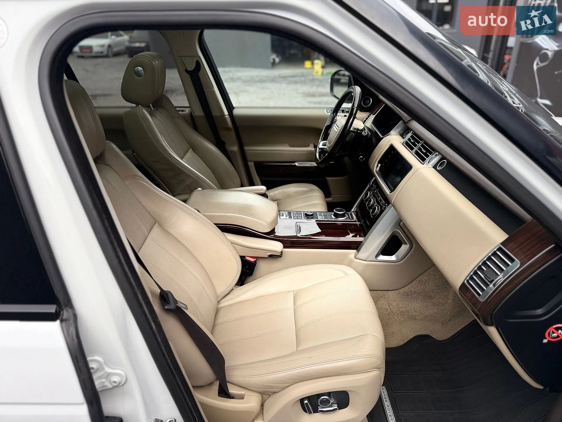 2016 Land Rover Range Rover - мініатюра 63