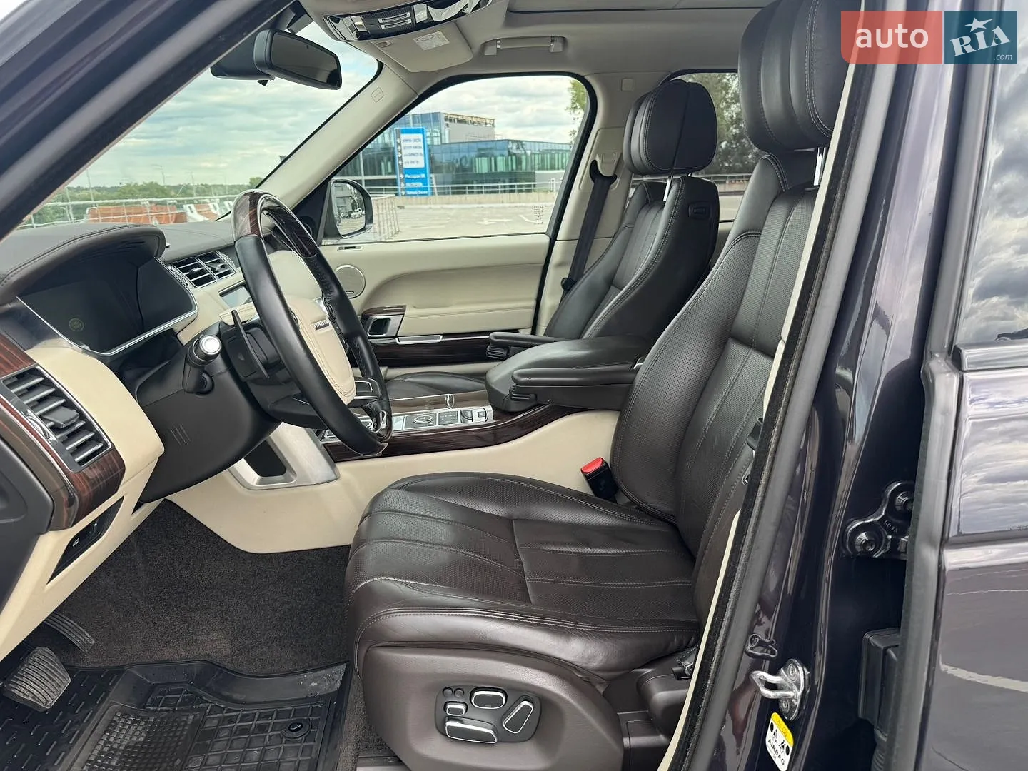 2014 Land Rover Range Rover - мініатюра 8