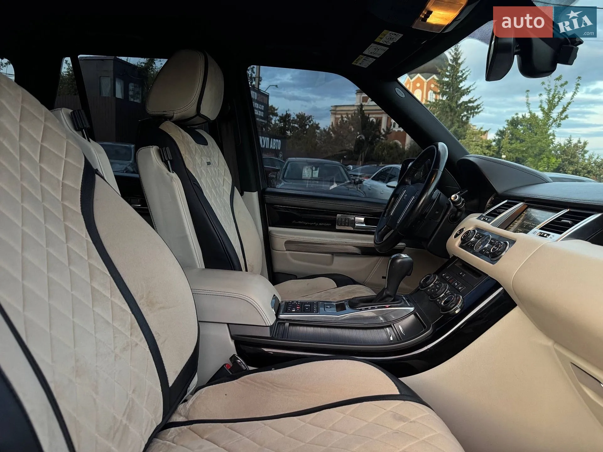 2013 Land Rover Range Rover - мініатюра 34