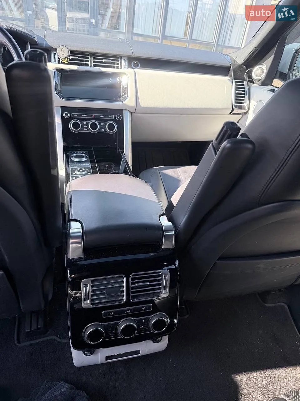 2015 Land Rover Range Rover - мініатюра 10