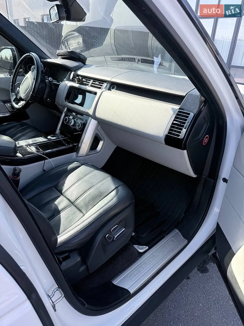 2015 Land Rover Range Rover - мініатюра 14