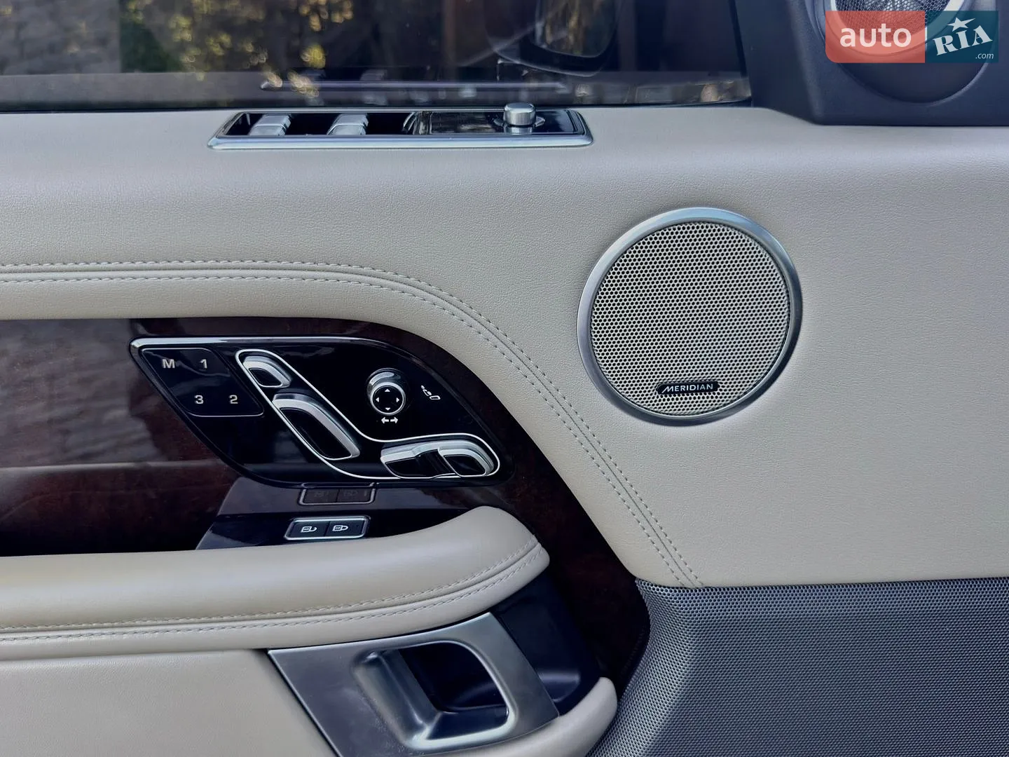 2021 Land Rover Range Rover - мініатюра 36