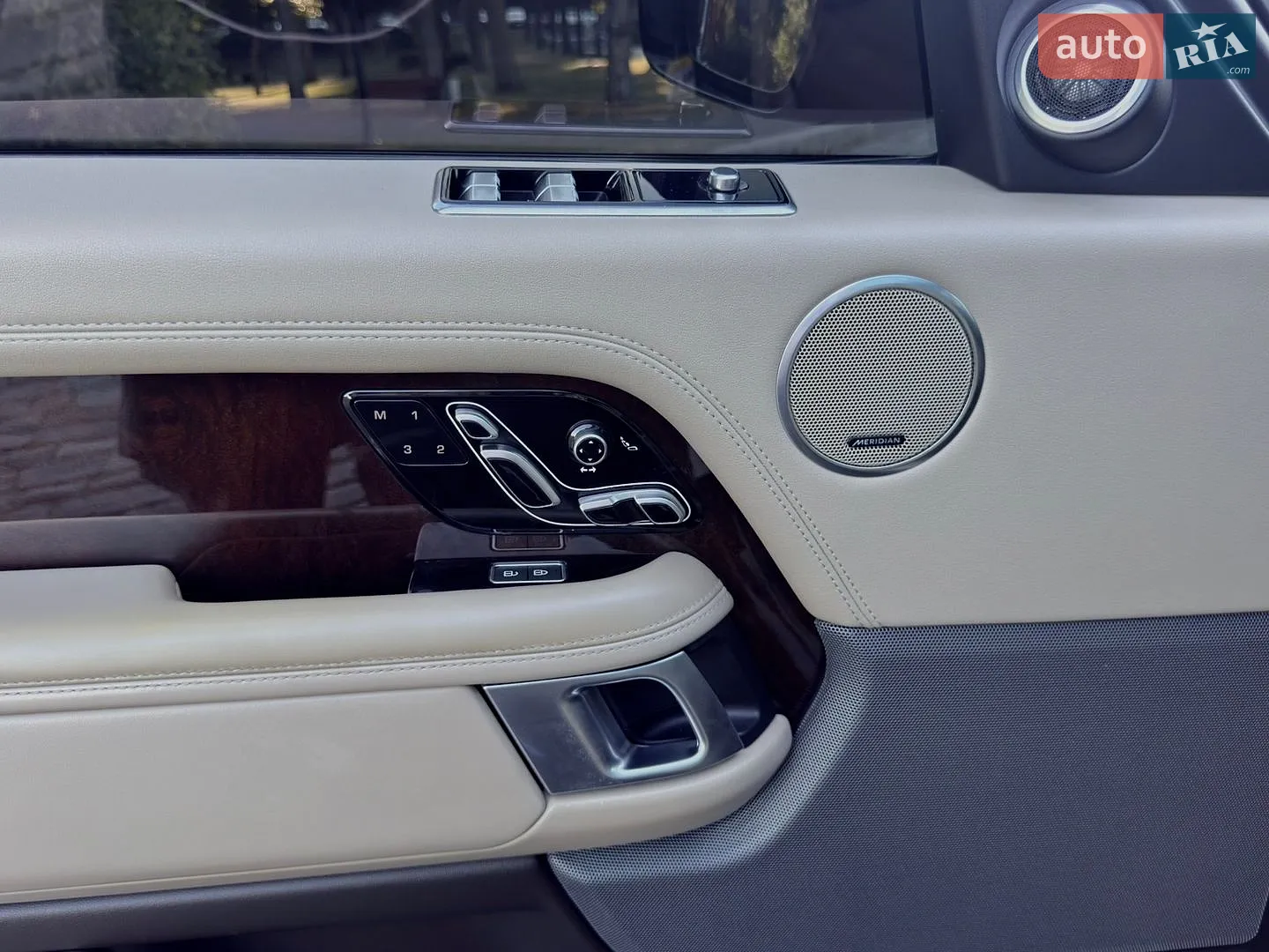 2021 Land Rover Range Rover - мініатюра 41