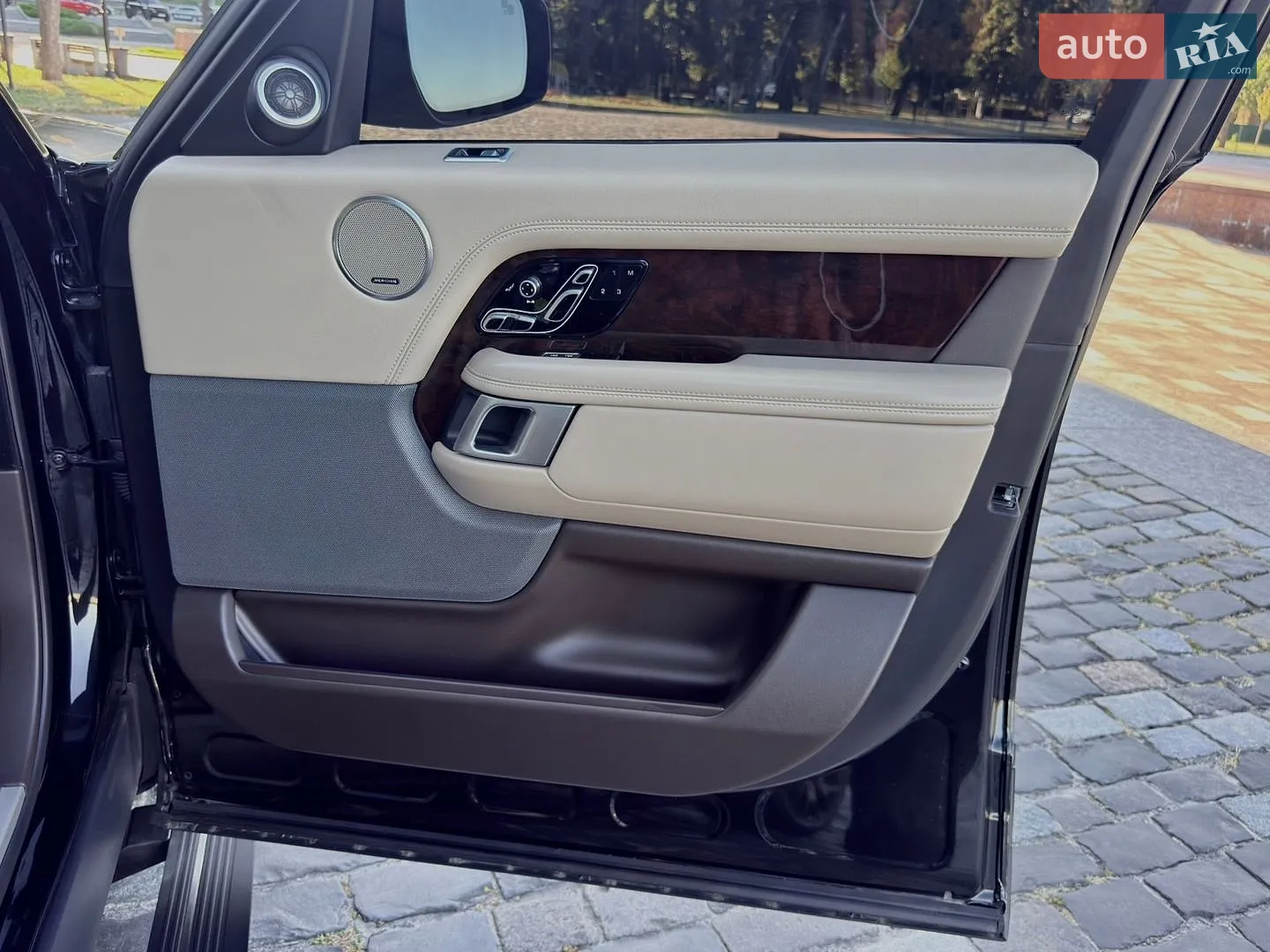 2021 Land Rover Range Rover - мініатюра 48
