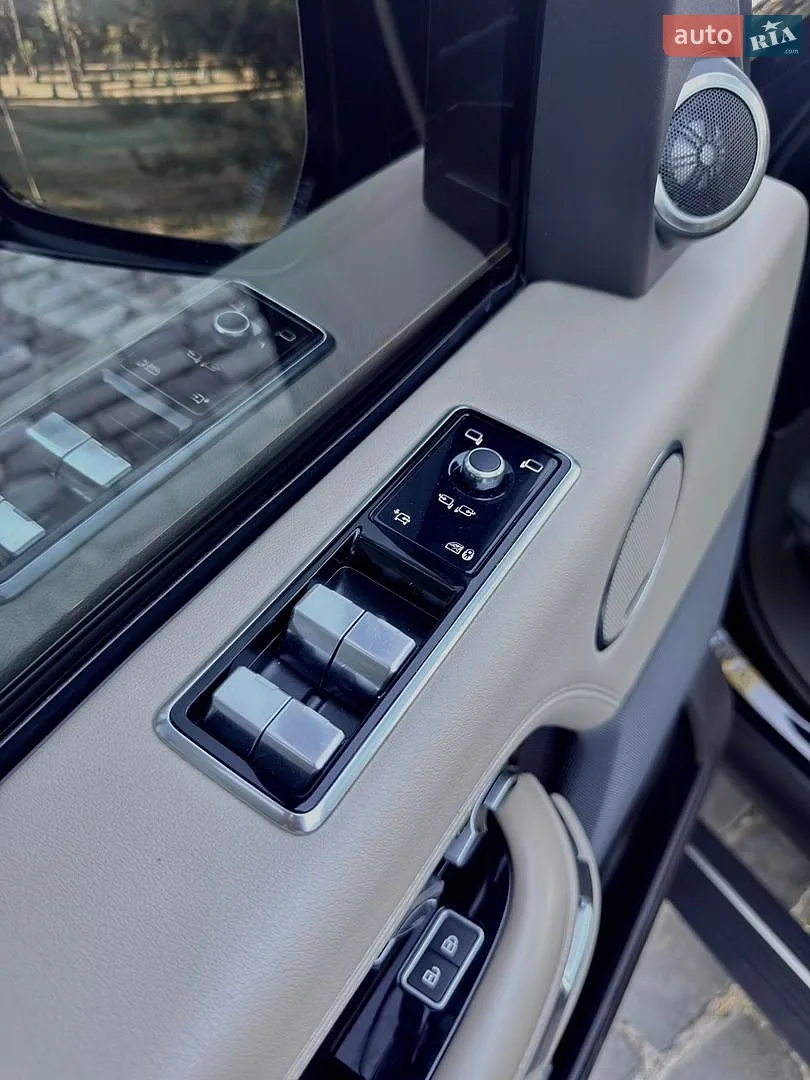 2021 Land Rover Range Rover - мініатюра 211