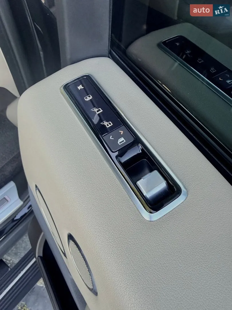 2021 Land Rover Range Rover - мініатюра 213