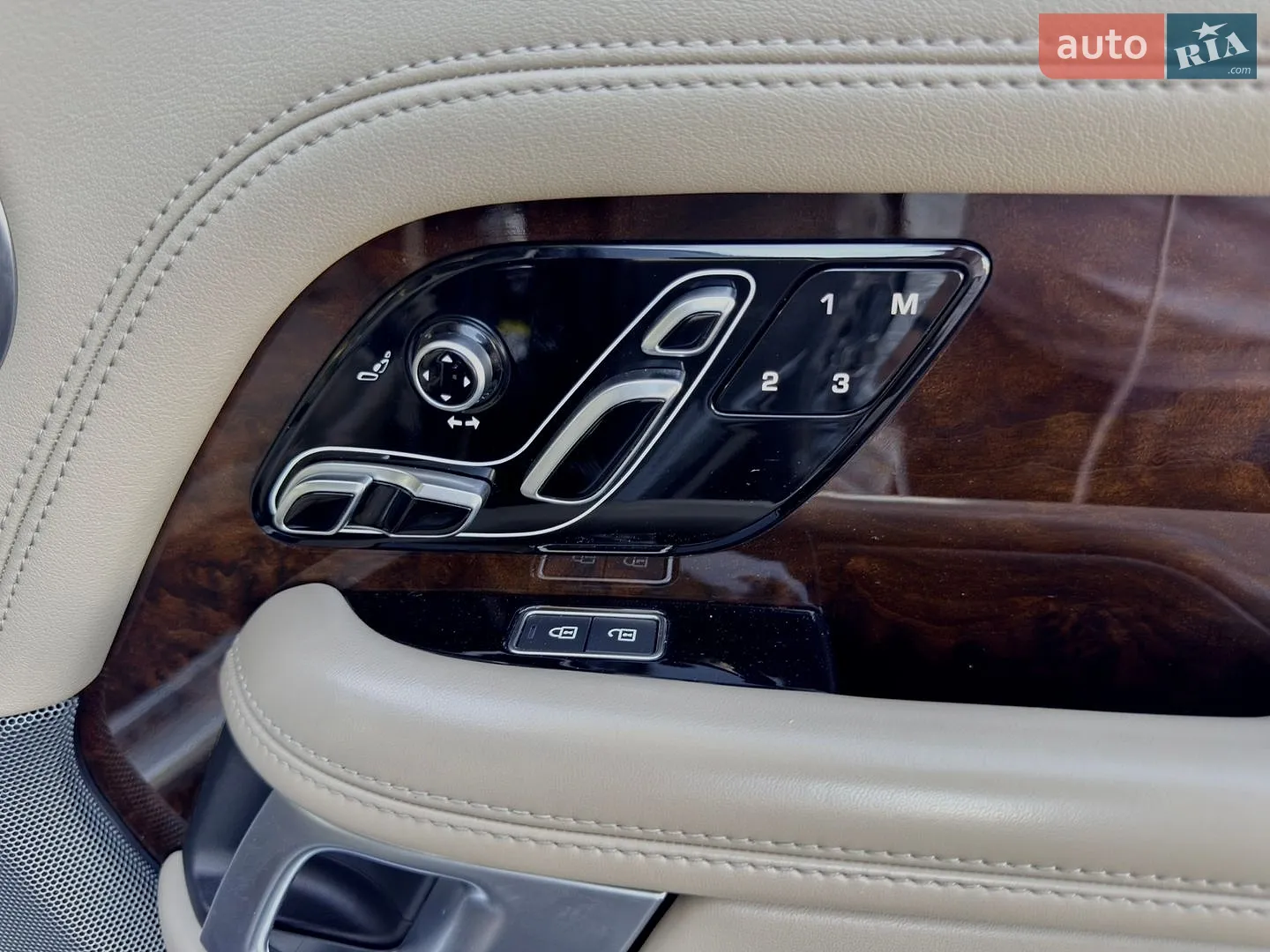 2021 Land Rover Range Rover - мініатюра 222