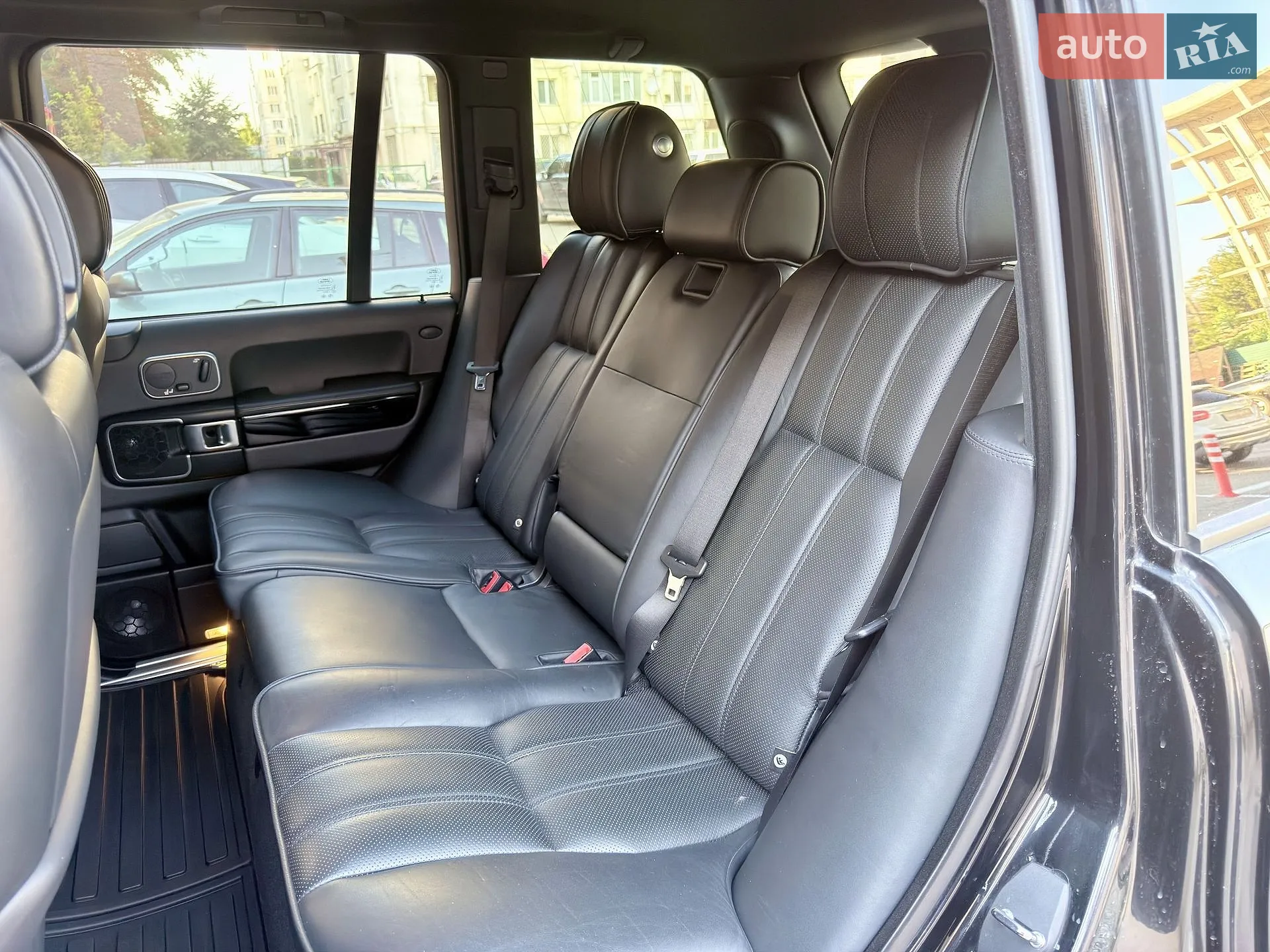 2011 Land Rover Range Rover - мініатюра 8