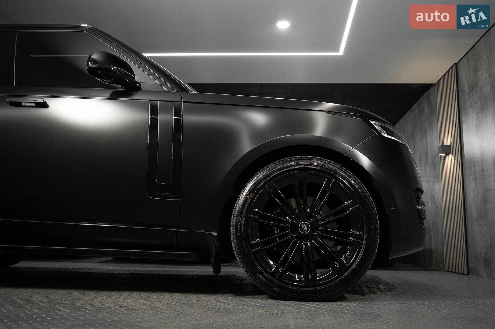 2025 Land Rover Range Rover - мініатюра 4