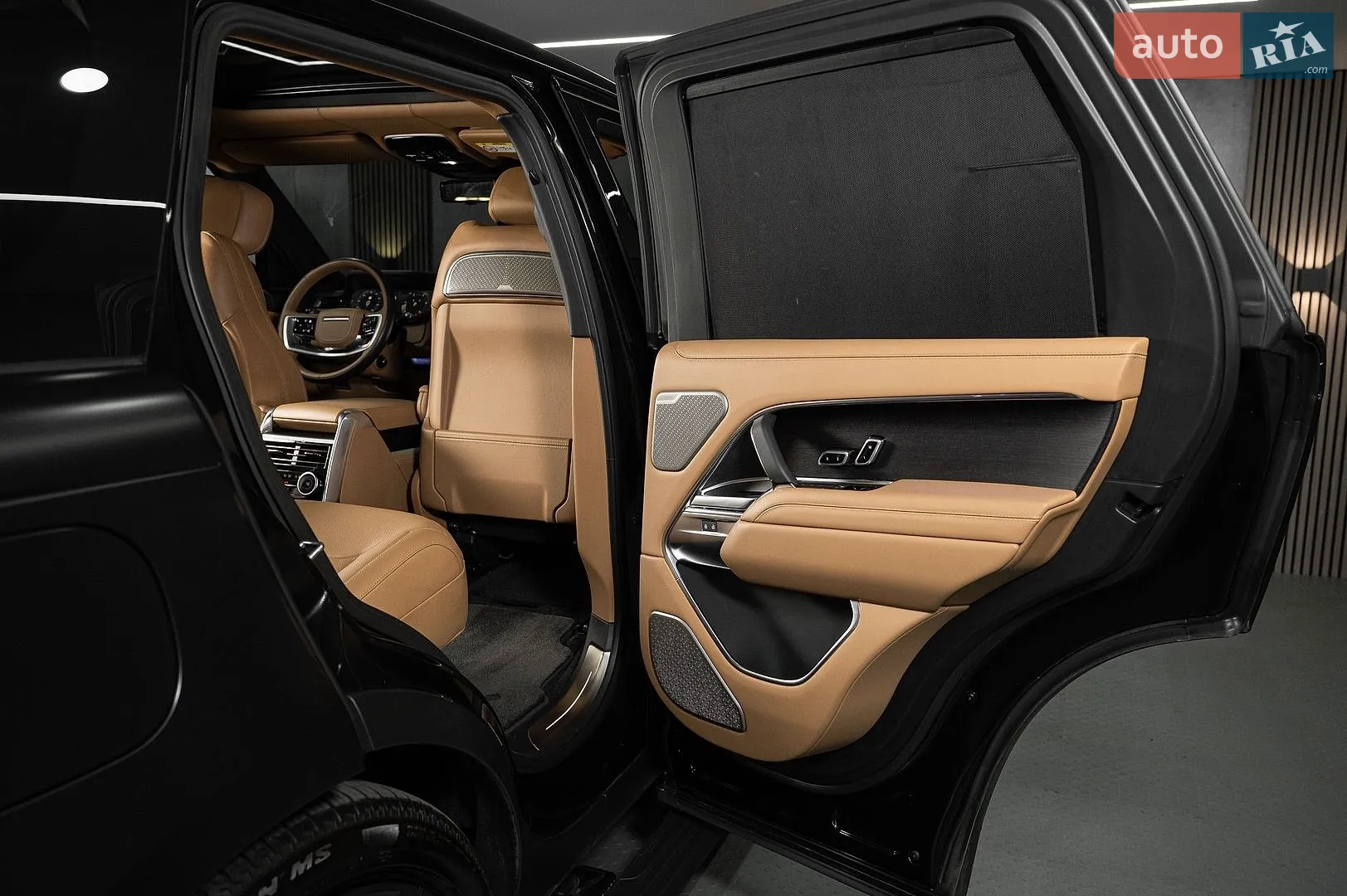 2025 Land Rover Range Rover - мініатюра 29