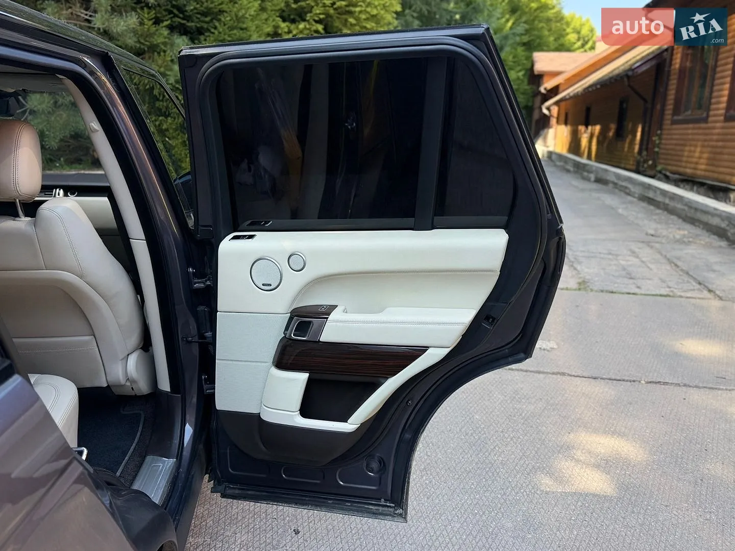 2017 Land Rover Range Rover - мініатюра 34
