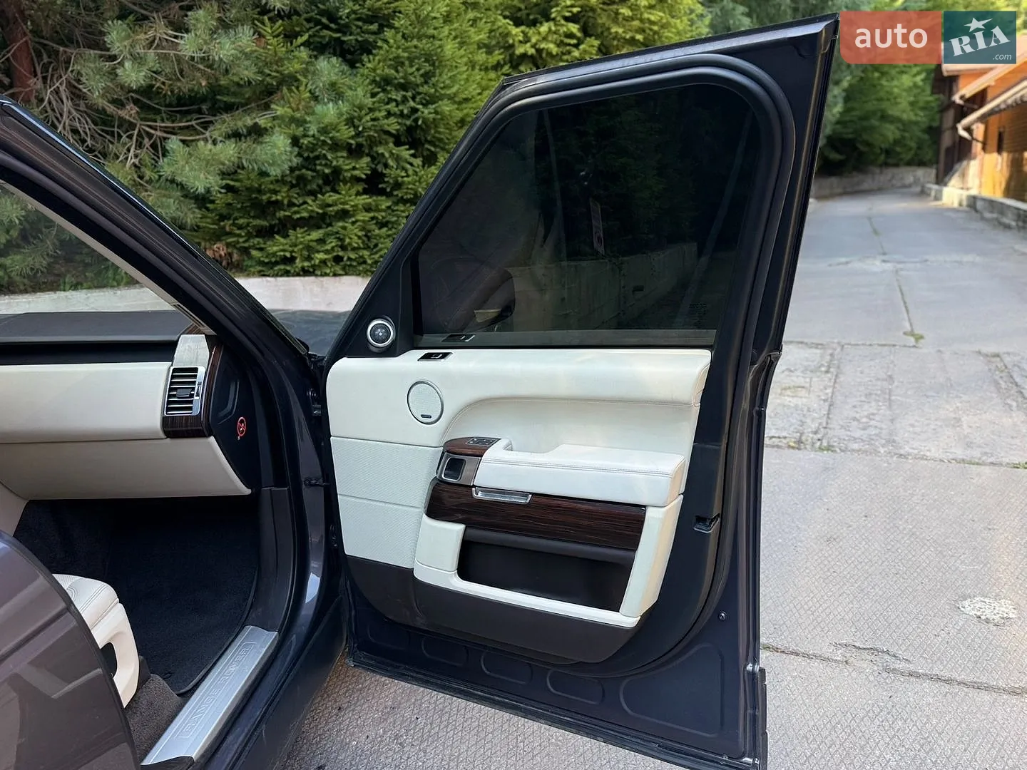 2017 Land Rover Range Rover - мініатюра 35