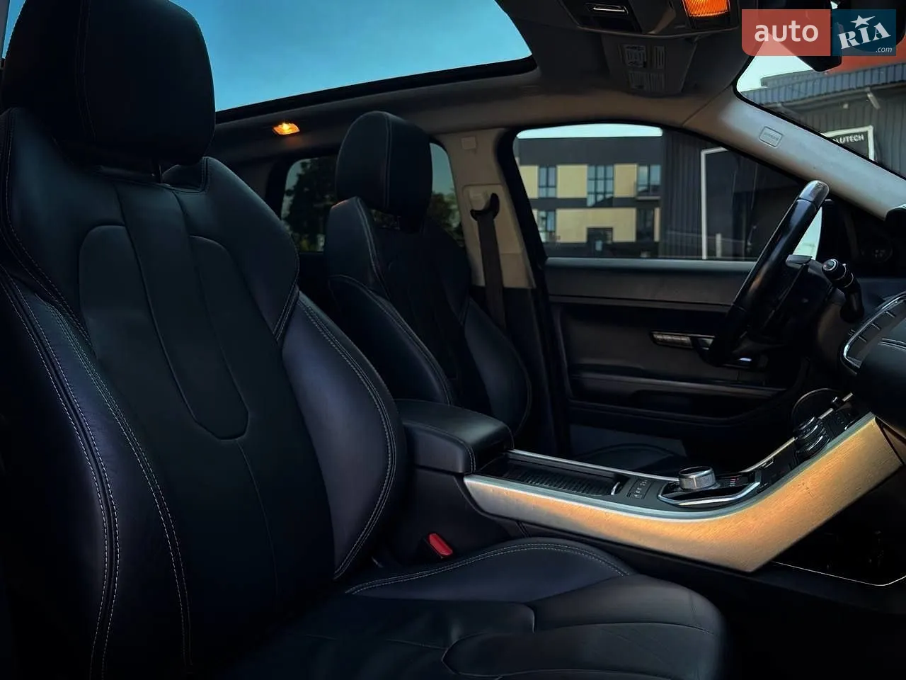 2014 Land Rover Range Rover Evoque - мініатюра 21