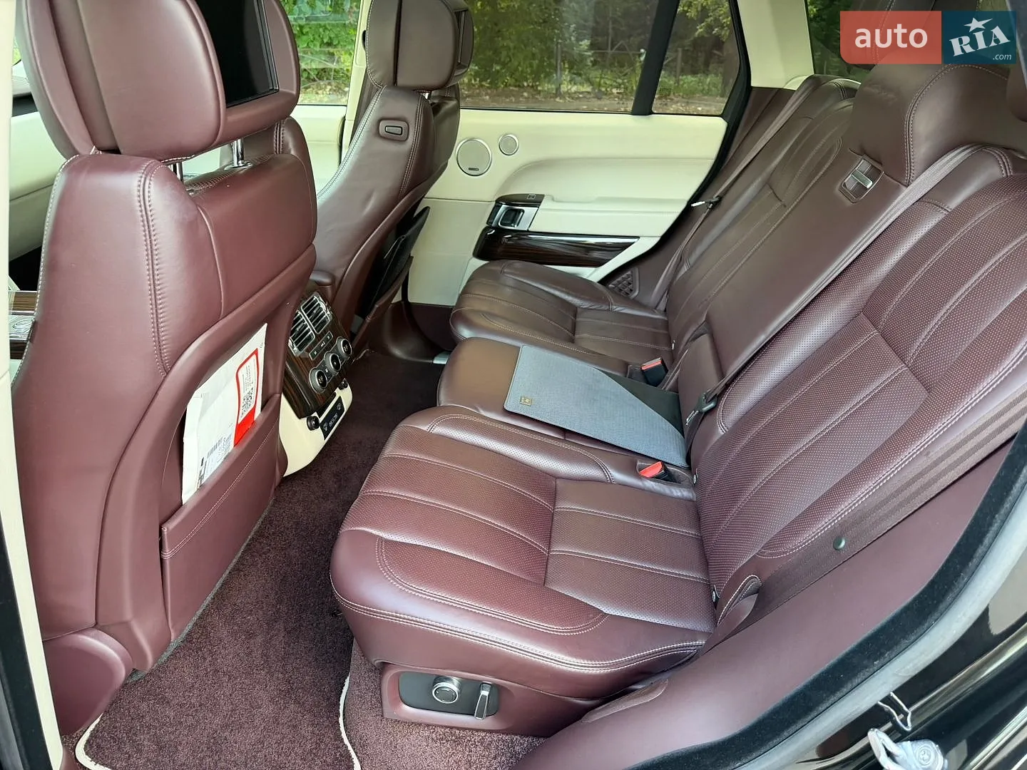 2017 Land Rover Range Rover - мініатюра 27
