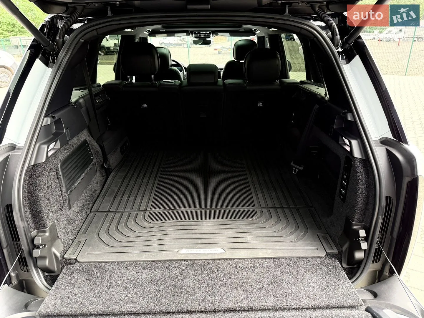 2023 Land Rover Range Rover - мініатюра 25