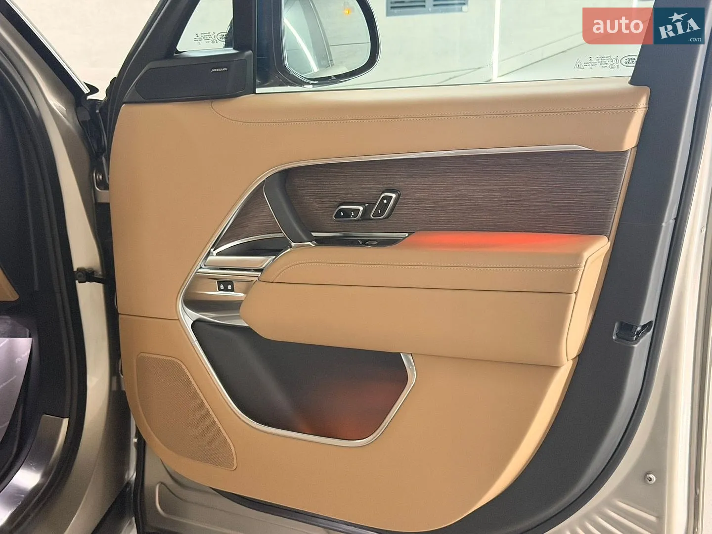 2023 Land Rover Range Rover - мініатюра 29