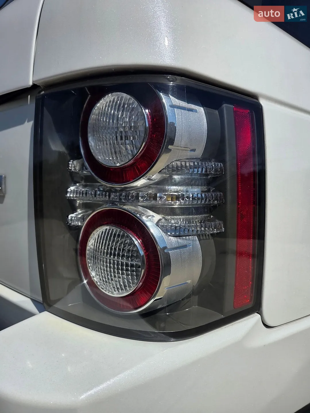 2011 Land Rover Range Rover - мініатюра 28