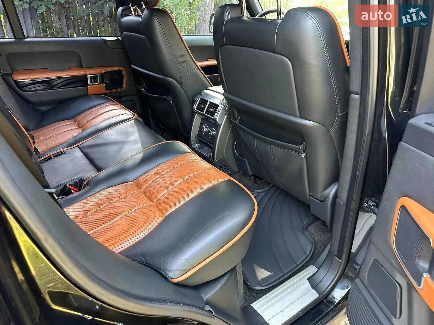 2010 Land Rover Range Rover - мініатюра 108