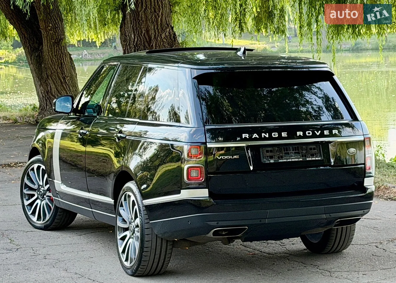 2020 Land Rover Range Rover - мініатюра 29