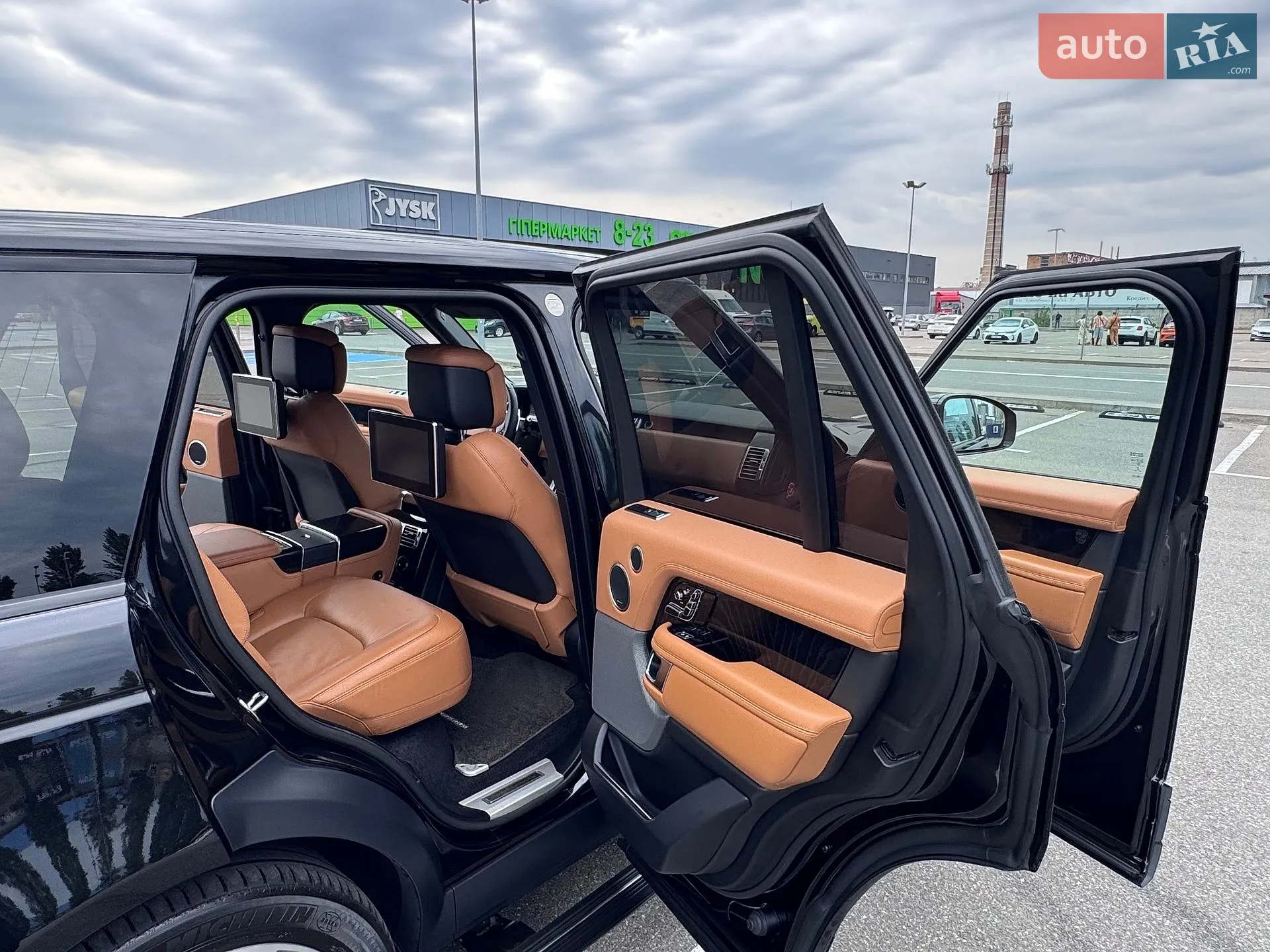 2018 Land Rover Range Rover - мініатюра 18