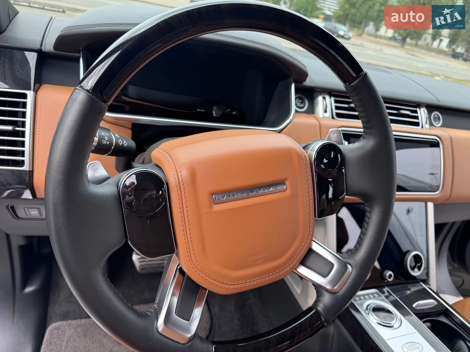 2018 Land Rover Range Rover - мініатюра 22