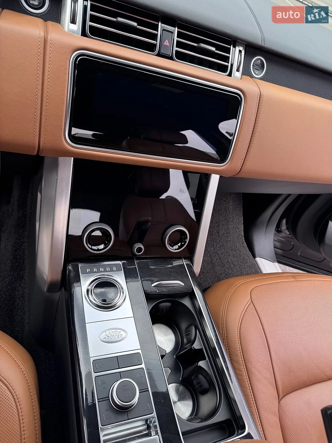 2018 Land Rover Range Rover - мініатюра 21